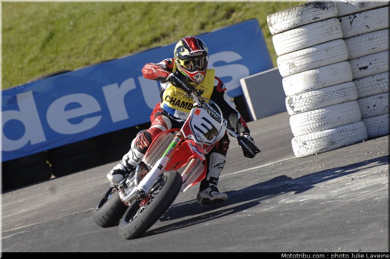 superbiker_chambons_03_mettet_2010