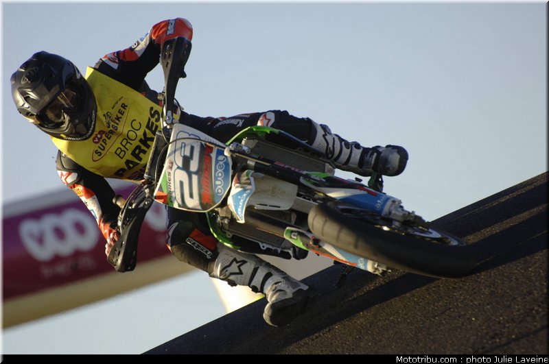 superbiker_parkes_09_mettet_2010