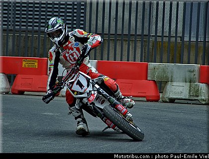 chareyre_adrien_2_supermotard_tours_2010.JPG