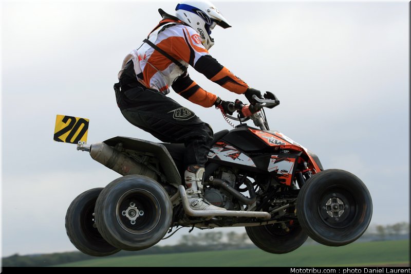 superquader_017_superbiker_mettet_2011