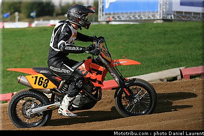 001_superbiker_mettet_2011.jpg