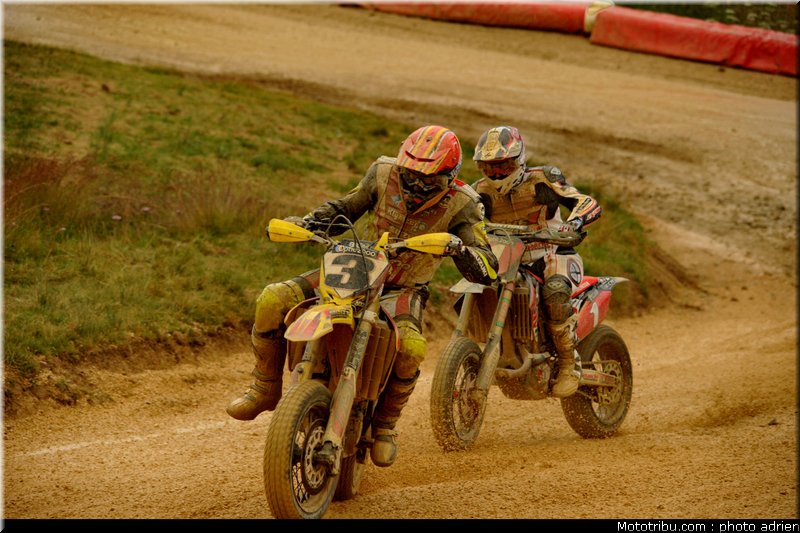 supermotard_084_alp_huez_2011