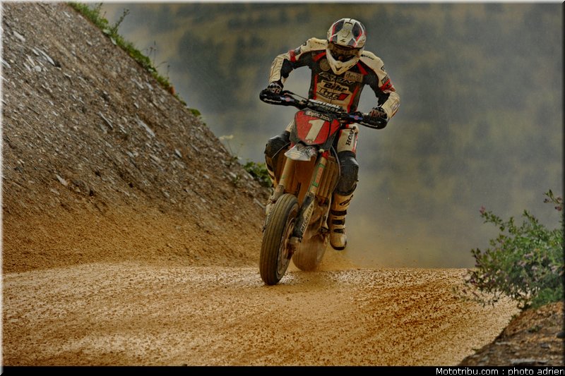 supermotard_bidart_011_alp_huez_2011