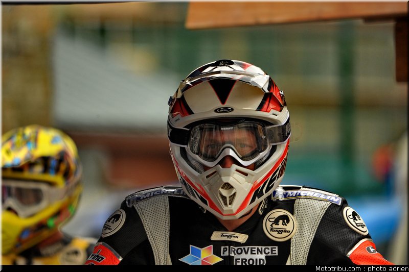 supermotard_blot_004_alp_huez_2011