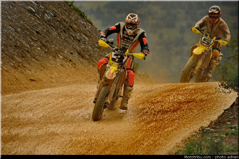 supermotard_blot_006_alp_huez_2011