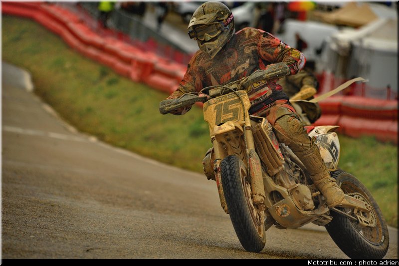 supermotard_capdet_001_alp_huez_2011