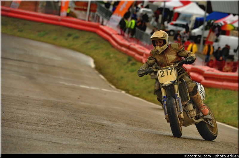 supermotard_chomsky_001_alp_huez_2011