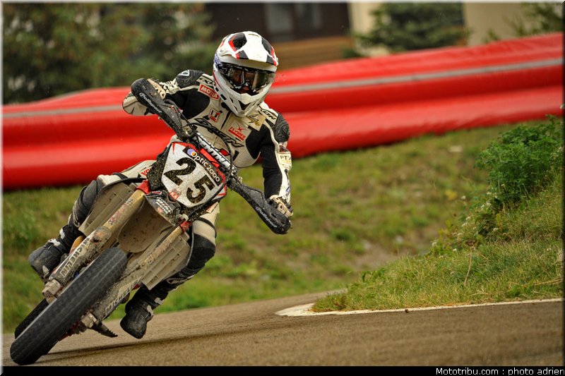 supermotard_decabooter_001_alp_huez_2011