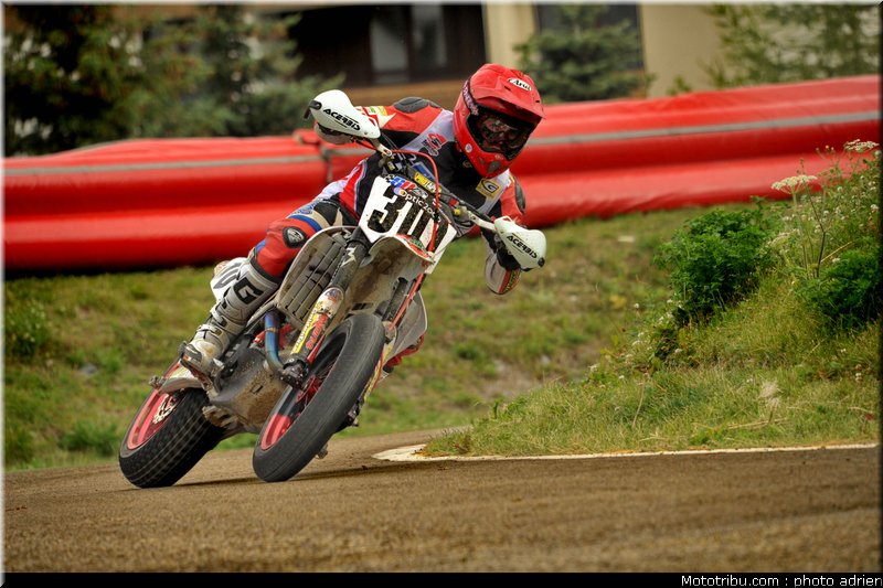 supermotard_winstanley_001_alp_huez_2011