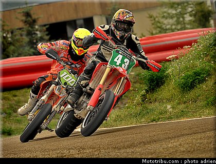 supermotard_030_alp_huez_2011.JPG