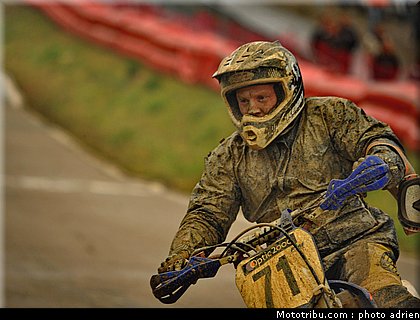 supermotard_berthoux_d_002_alp_huez_2011.JPG