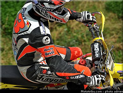 supermotard_blot_002_alp_huez_2011.JPG