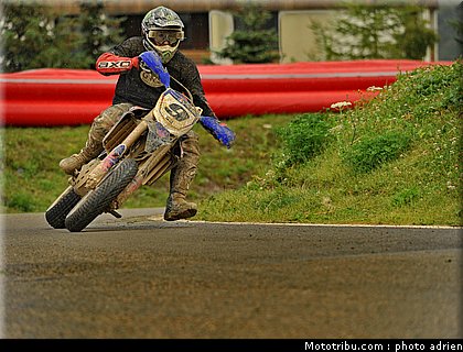 supermotard_bougard_003_alp_huez_2011.JPG