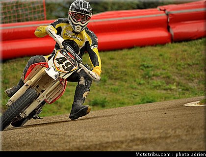supermotard_chutaux_001_alp_huez_2011.JPG