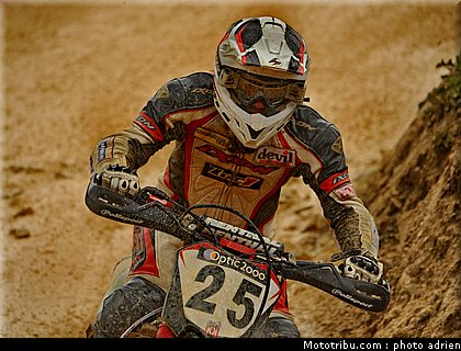 supermotard_decabooter_004_alp_huez_2011.JPG