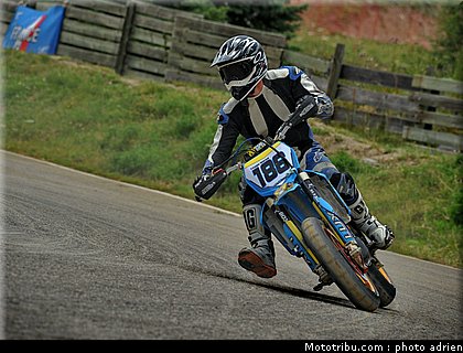 supermotard_delaroue_002_alp_huez_2011.JPG