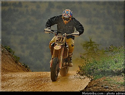 supermotard_delon_006_alp_huez_2011.JPG