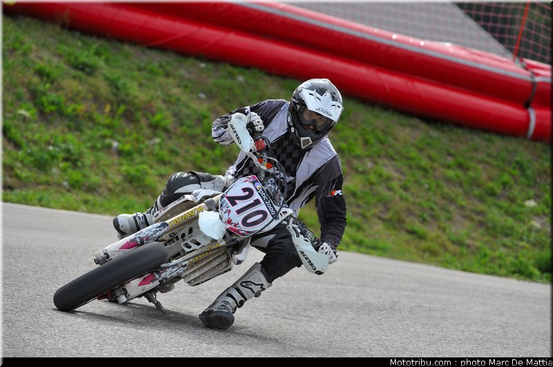 supermotard_avrillon_001_alp_huez_2011