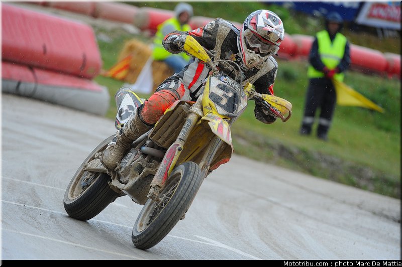 supermotard_blot_011_alp_huez_2011