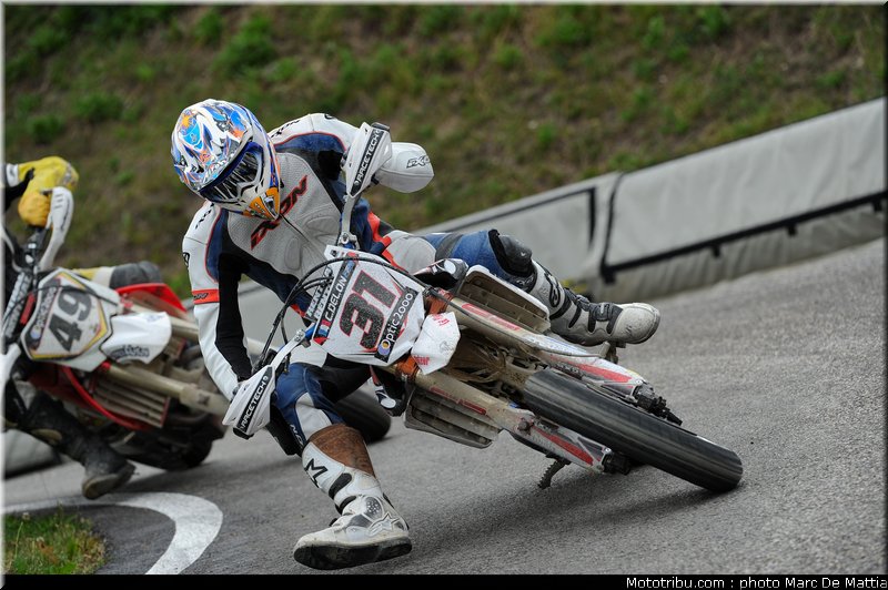 supermotard_delon_003_alp_huez_2011
