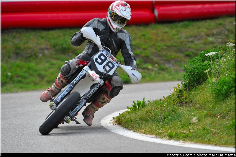 supermotard_gouttegatas_002_alp_huez_2011
