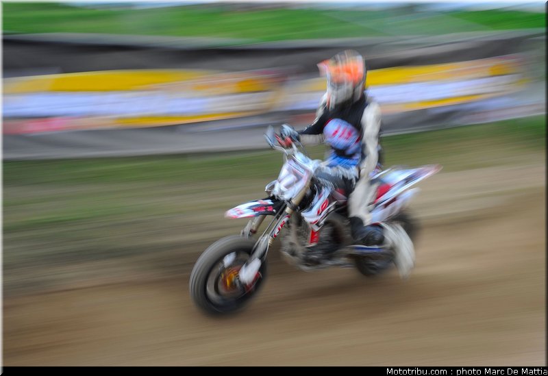 supermotard_guenzi_004_alp_huez_2011