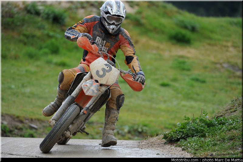 supermotard_hilaire_002_alp_huez_2011