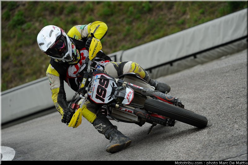 supermotard_peresson_001_alp_huez_2011