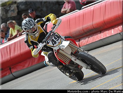 supermotard_chutaux_001_alp_huez_2011.JPG