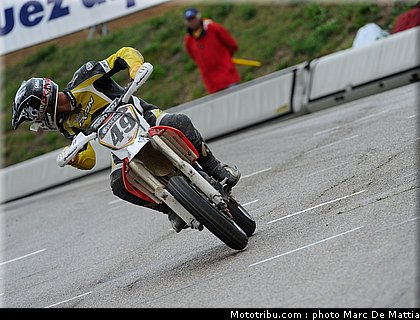 supermotard_chutaux_002_alp_huez_2011.JPG