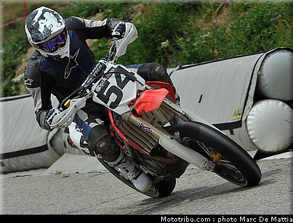 supermotard_clement_001_alp_huez_2011.JPG