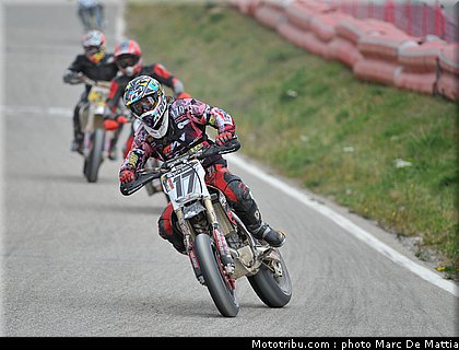 supermotard_garcia_002_alp_huez_2011.JPG