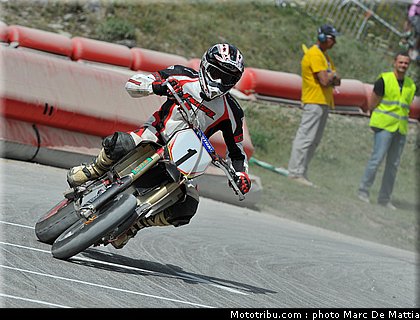 supermotard_girard_001_alp_huez_2011.JPG