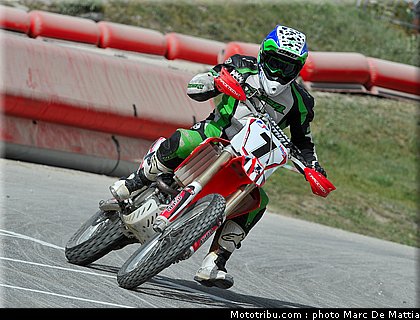 supermotard_heuzard_001_alp_huez_2011.JPG