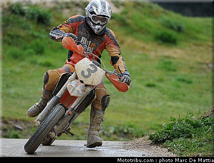 supermotard_hilaire_002_alp_huez_2011.JPG