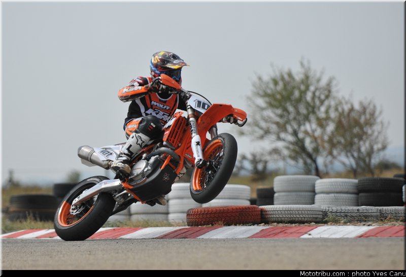 boris_chambon_2012_supermotard_entrainement_10