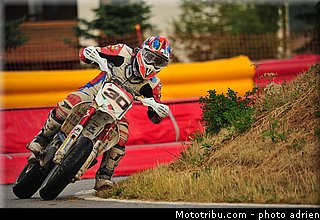 lazzarini_002_supermotard_2012_alpe_huez_best_of.jpg