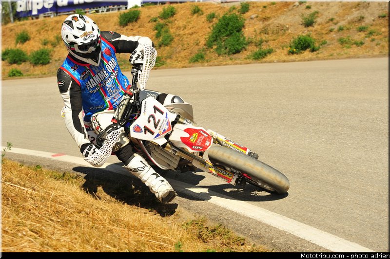 beltrami_001_supermoto_2012_france_alpe_huez