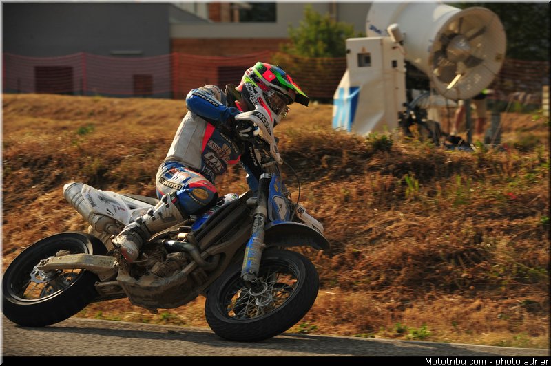 chareyre_t_008_supermoto_2012_france_alpe_huez_08