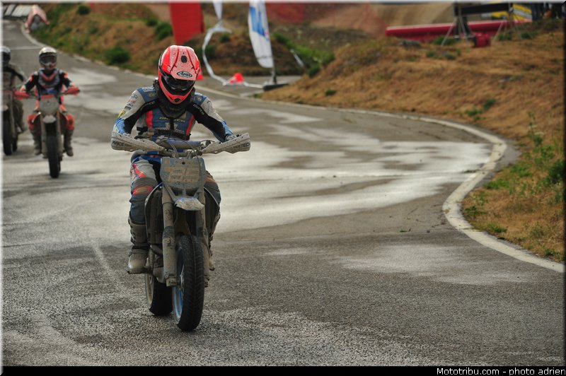 dondi_007_supermoto_2012_france_alpe_huez
