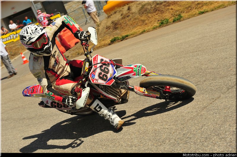 malachi_001_supermoto_2012_france_alpe_huez