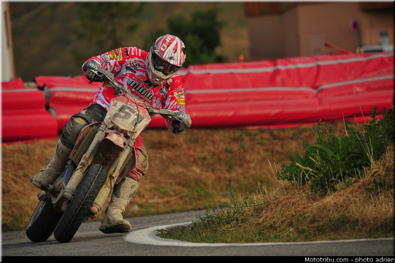 occhini_002_supermoto_2012_france_alpe_huez