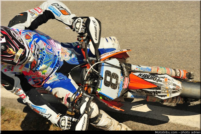 ravaglia_003_supermoto_2012_france_alpe_huez