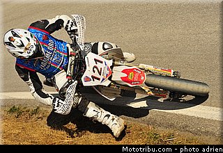 beltrami_002_supermoto_2012_france_alpe_huez.jpg