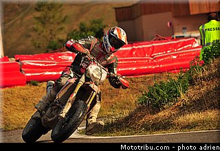 chareyre_a_005_supermoto_2012_france_alpe_huez.jpg