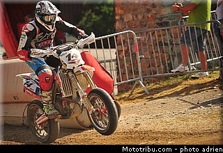 gaspardone_010_supermoto_2012_france_alpe_huez.jpg