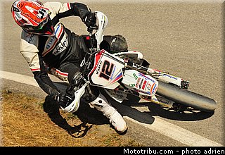 latischev_002_supermoto_2012_france_alpe_huez.jpg