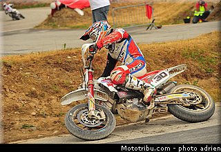 lazzarini_008_supermoto_2012_france_alpe_huez.jpg