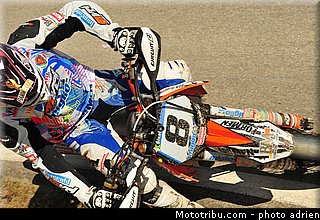 ravaglia_003_supermoto_2012_france_alpe_huez.jpg