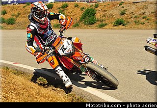 van_den_bosch_001_supermoto_2012_france_alpe_huez.jpg